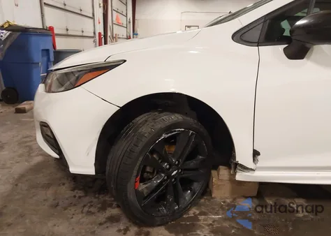 2018 Chevrolet Cruze Lt Auto from USA, damaged, VIN 1G1BE5SM8J7230071